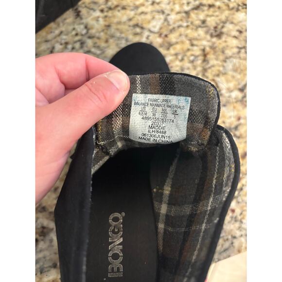 Bongo Black Bootie Shoes Boots Size 6.5 Woman Wedge Suede - Picture 5 of 7